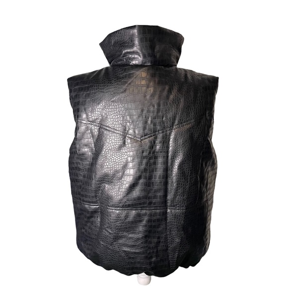 NWT open edit Nordstrom puffer vest full zip black faux snakeskin women medium - Picture 4 of 7